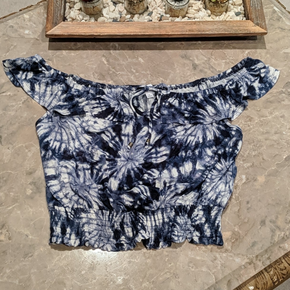 NWT tie-dye Boho top - M